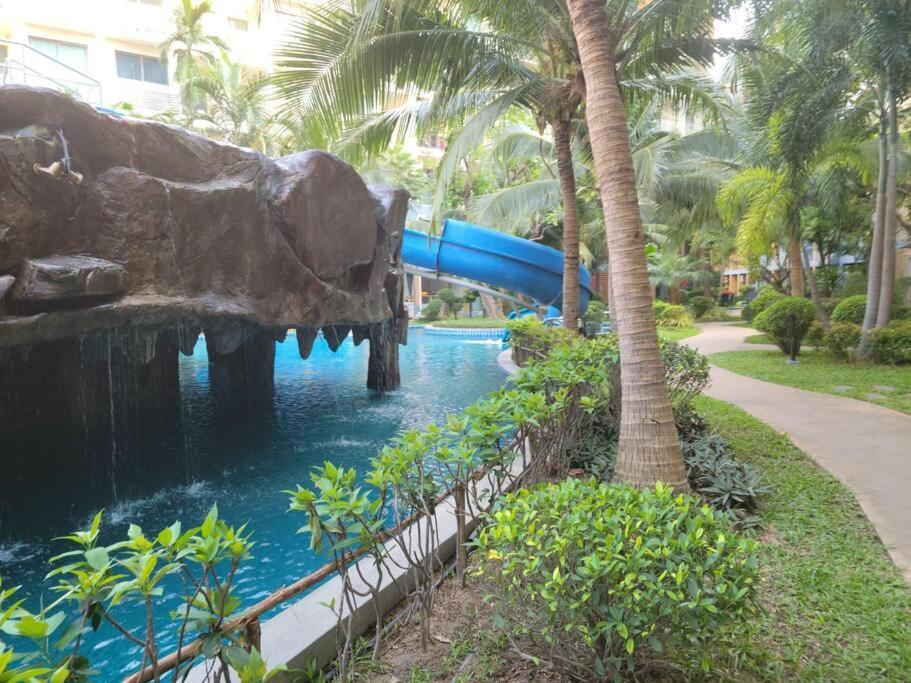 Laguna Beach Resort 2-Have Tub Loft Room Jomtien Beach Exterior foto